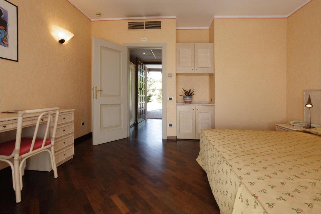 แซราวัลเล กอล์ฟ โฮเต็ล Hotel แซร์ราวัลเล สกรีเวีย ภายนอก รูปภาพ