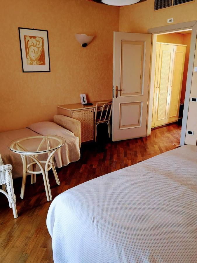แซราวัลเล กอล์ฟ โฮเต็ล Hotel แซร์ราวัลเล สกรีเวีย ภายนอก รูปภาพ